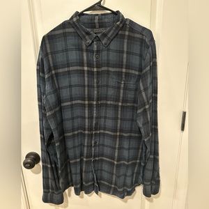 Ezekiel Blue/Gray Plaid Flannel Button Down - Size Large